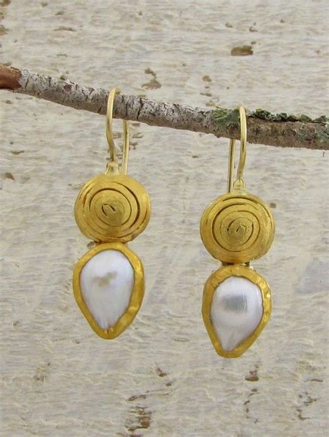 24k Gold Pearls Earrings Free Shipping Etsy Gold Pearl Earrings Gold Pearl Handmade Gold