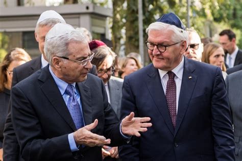 Der junge mann war am mittwochabend mit seinem fahrrad unterwegs. Besuch in der Westend-Synagoge | Jüdische Allgemeine
