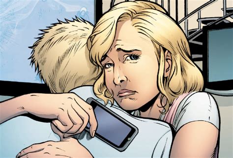 Chloe Sullivan Queen Smallville Comics Wiki Fandom Powered By Wikia