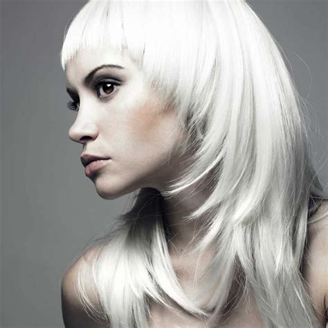 25 Types Of White Hairstyles For Women Photo Examples Headcurve