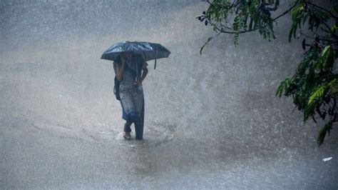 Heavy Rains Leave At Least 269 Dead In India News Al Jazeera