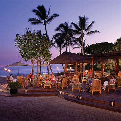The Best Beach Bars In Hawaii Cozy Restaurants Hawaii In 2020