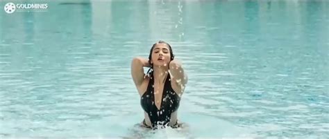 Pooja Hegde Swimming Pool Scene From Movie Dj Duvvada Jagannadham