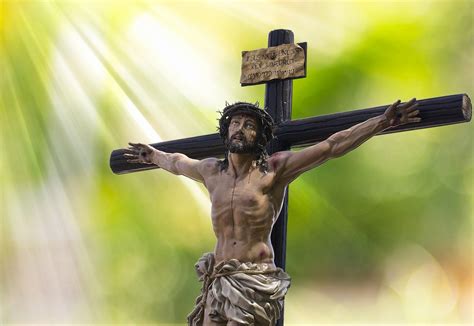 Jesus Christ Face On The Cross