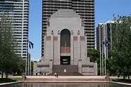 Hyde Park Memorial | The ANZAC Memorial at the southern end … | Flickr