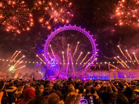 Flo London Where To Watch Londons New Years Eve Fireworks 2023