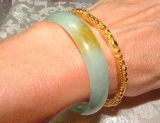 Wearing Jade Bangles Together