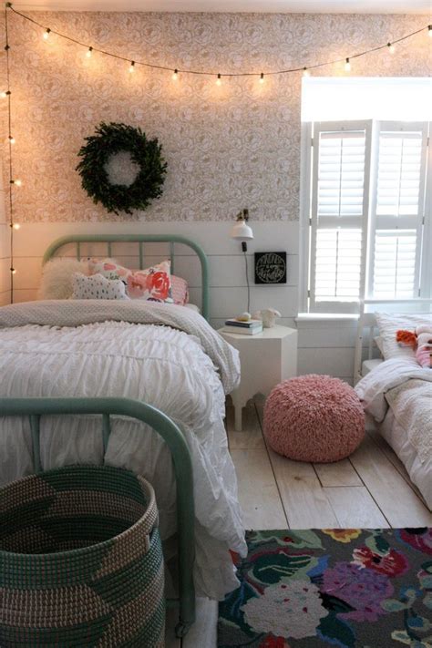 As you'd expect, we have plenty of inspiration for kids' bedrooms, but there are also some pretty ways to. 296 best Bedroom Fairy Lights images on Pinterest ...
