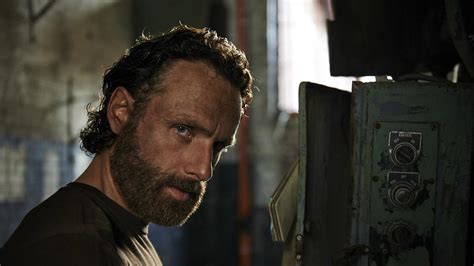 hd andrew lincoln playing rick grimes in the walking dead wallpaper download free 149378
