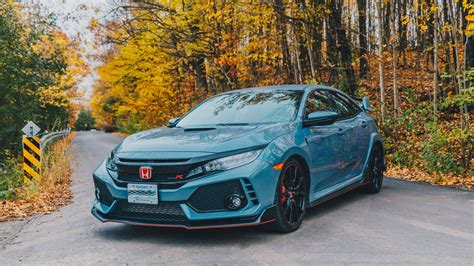 But when honda australia offered us the chance to drive a 2019 model for a week, we simply couldn't say no. Review: 2019 Honda Civic Type R - WHEELS.ca