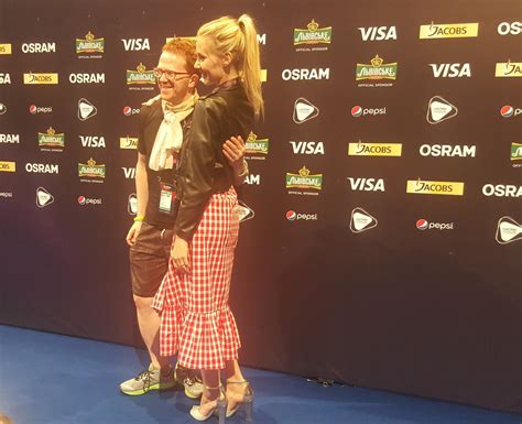 Eurowizja 2017 Kasia Moś z bratem na ściance Kim jest Mateusz Moś