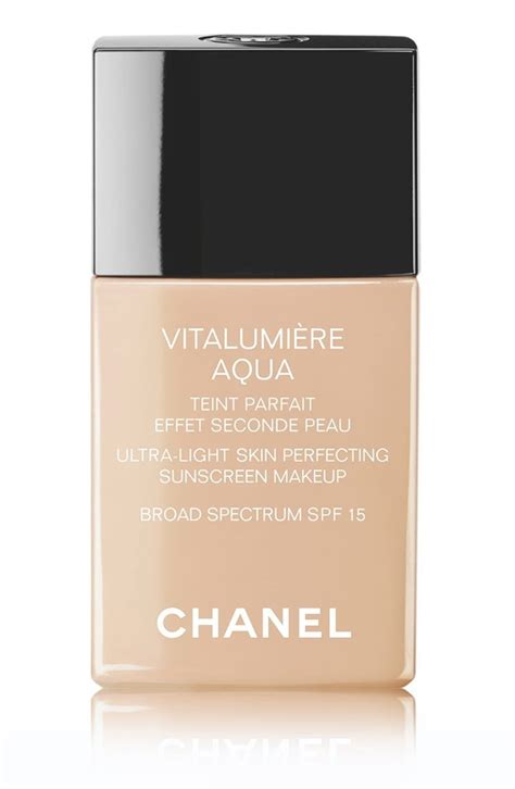 VitalumiÈre Aqua Ultra Light Skin Perfecting Sunscreen Makeup Broad