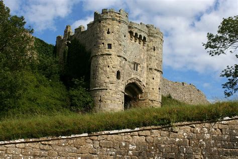 Carisbrooke Castle Vitalcute
