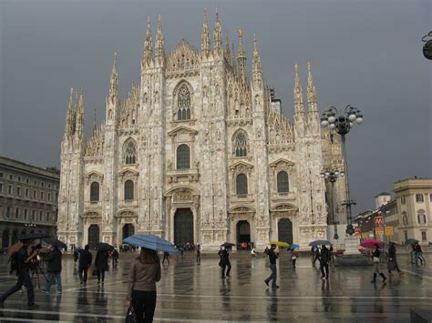 7 fun facts about the milan cathedral