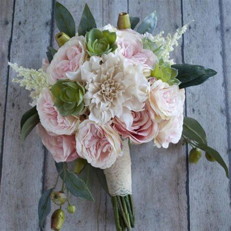 Make Your Own Wedding Bouquet With Beautiful Silk Wedding Flowers From