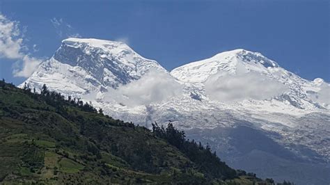 Nevado Huascarán 6768 Metros 🇵🇪 La Más Alta De Los Andes Peruanos En