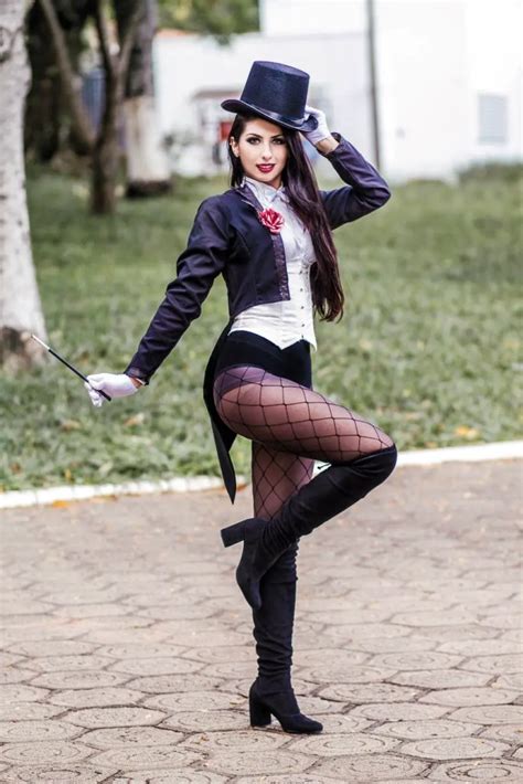 Zatanna Zatara Cosplay By Luna Gabriella Aipt