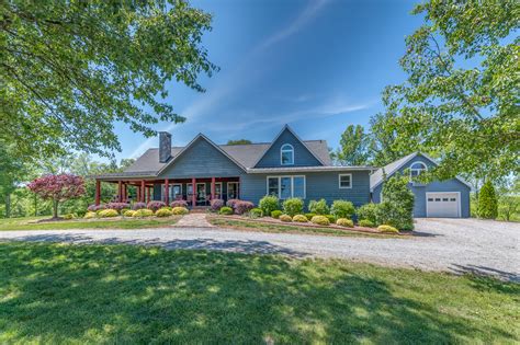 Walker Wallace & Emerson – WWE Realty Real Estate Brokers Listing