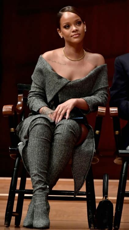 Rihanna Receives The “2017 Harvard University Rihannanavyhn