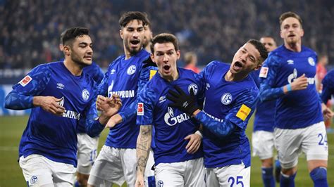 Schalke 04 brought to you by: Schalke 04 : Вторник, 22 декабря 2020 — 20:30 стадион ...