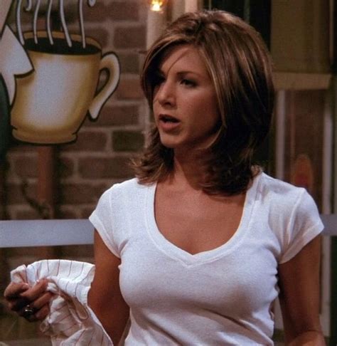 Jennifer Aniston As Rachel Green On Friends Jennifer Aniston Friends Best Moments Friends In