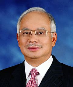 Tanggal 10 mei 2018 menjadi hari yang bersejarah bagi warga malaysia mantan wakil perdana menteri malaysia, anwar ibrahim. Menteri Kabinet Malaysia Terkini (2013-2018)