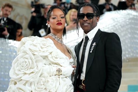Rihanna Aap Rocky Steal The Show With Eye Catching Met Gala Outfits