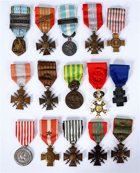 Sold Price Collection Of 15 French Wwi Wwii Medals Invalid Date Est