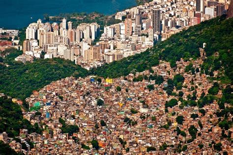 Visite De La Favela De Rocinha Dans Rio De Janeiro