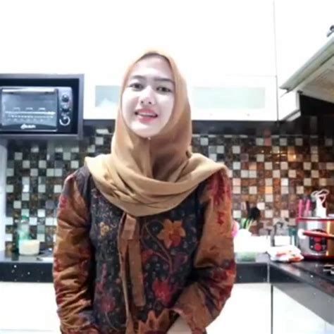 Pin Oleh Aldhy Ppki Di Yang Saya Simpan Gadis Cantik Jilbab Cantik