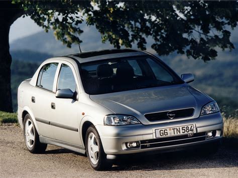 Opel Astra Sedan Specs And Photos 1998 1999 2000 2001 2002 2003