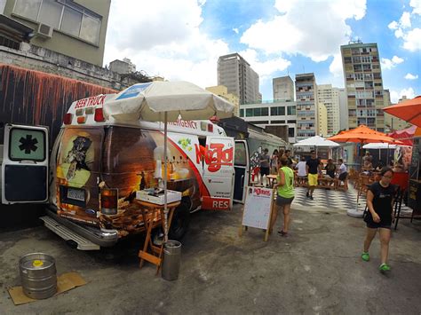 Calçadão Urbanoide Food Trucks Na Rua Augusta Em Sp