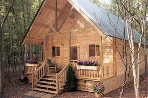 Build Your Own Cozy Cabin For Under 7k Tomorrow Cabins And Cottages