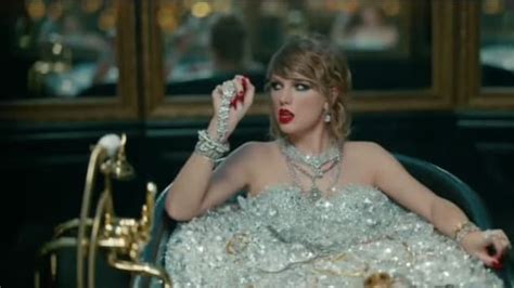 Taylor Swift New Song Look What You Made Me Do Diamond Bath In Video Cost 12m