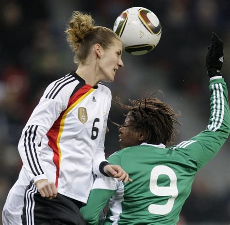 Das wort beginnt mit a und hat 5 buchstaben. Kantersieg: Deutsche Fußball-Frauen fertigen Nigeria ab - WELT
