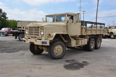 M923 6x6 Army Military 5 Ton Truckcummins Diesel Engine Troop Seats