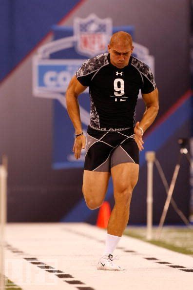 THE Jimmy Graham Look At His Legs Jimmy Graham Football