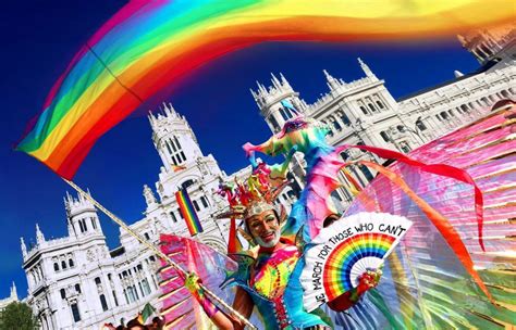 orgulho gay a maior festa da diversidade em madrid