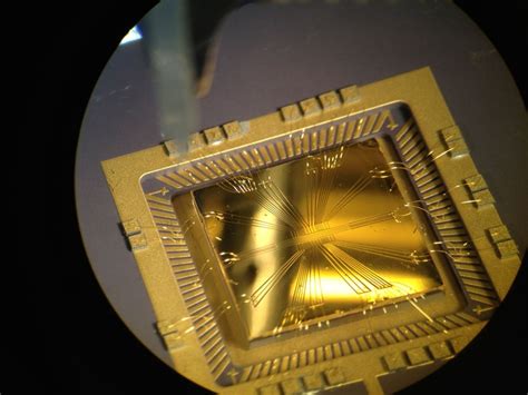 Quantum Computer Ion Trap Photo Wins Epsrc Prize