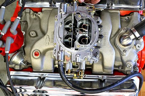 An Inside Look At The New Edelbrock Avs2 Carburetor