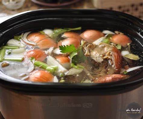 Check out this crock pot beer chicken recipe at laaloosh.com! Maia's Yummies, Crockpot Chicken Bone Broth