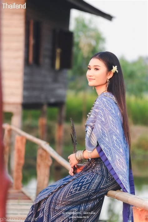 Thailand 🇹🇭 Isan Traditional Costume ชุดภาคอีสาน ลานคำดีไซน์