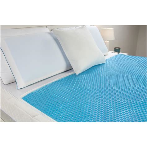 A cooling mattress pad can also be a great way to save money, as you will not be using a fan or air conditioning that increase the price of your utility bill. Fresh Foam Comfort Revolution Hydraluxe™ Cooling Gel Pad ...