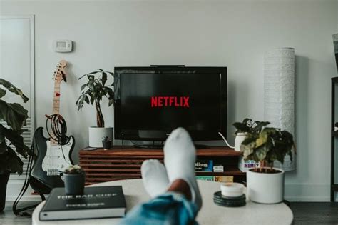 Binge Watching Too Much When Your Tv Streaming Habits Become A Problem