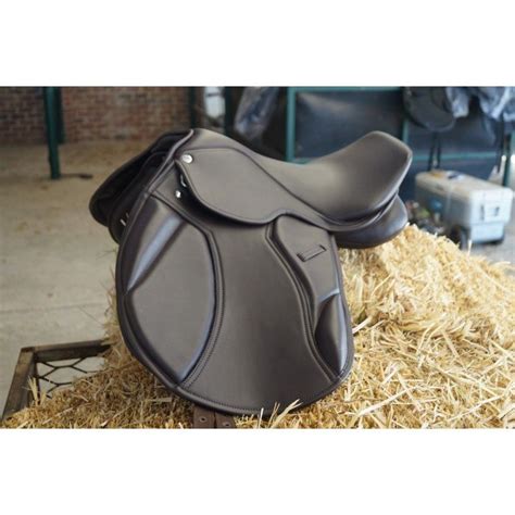 Show Saddle Synthetic Close Contact