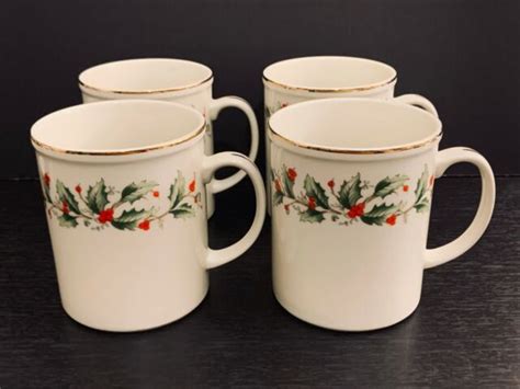 Royal Gallery Holly 6283 Coffee Mug Set Of 4 All The Trimmings Rh