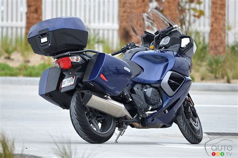 Triumph trophy se (тест от ксю) /roademotional. Photos - 2013 Triumph Trophy SE Review