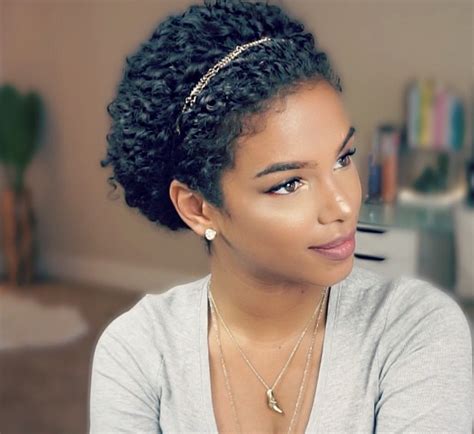 The trendy low bun hairstyles for your natural hair includes many modifications in the regular of the style. 10 Easy New Natural Hairstyles for Black Women | New ...