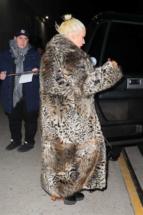 Christina Aguilera In A Leopard Print Fur Coat Exits A Nye Rehearsal At