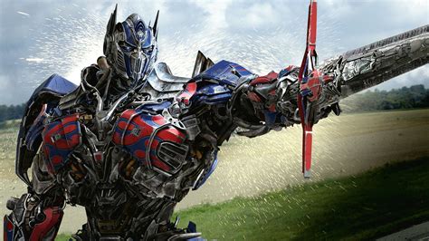 Optimus Prime In Transformers 4 Age Of Extinction Wallpaperhd Movies